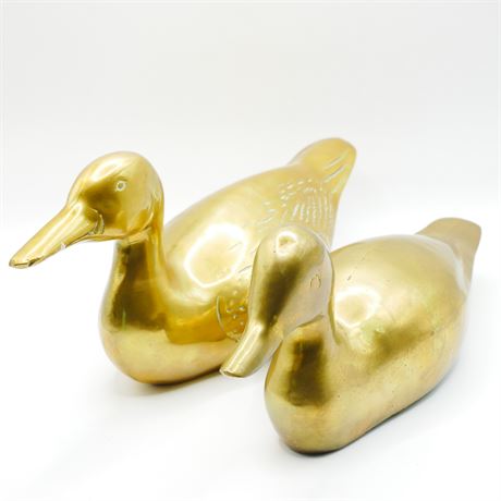 Metal Duck Figurines (Set of 2)