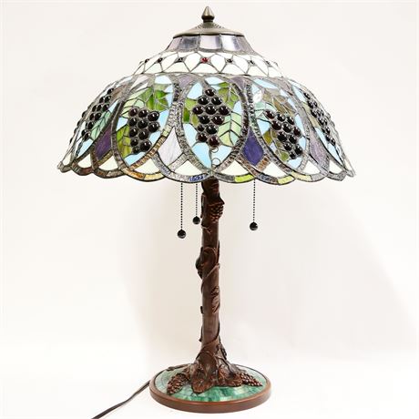 Tiffany-Style Grapevine Table Lamp