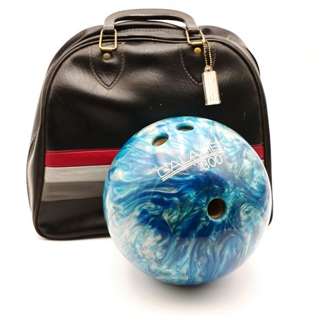 Galaxie 300 15lb Bowling Ball & Carry Bag