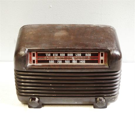 Philco PT-2 1940 Brown Bakelite Transitone Tube Radio