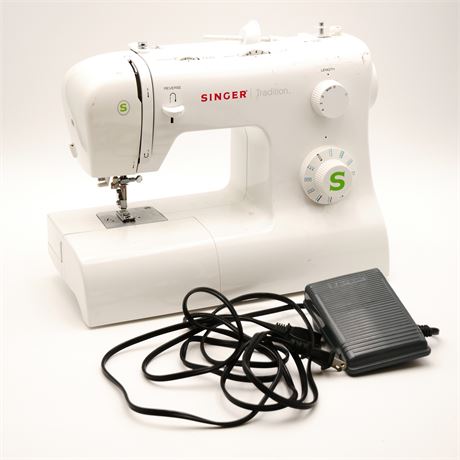 Singer Tradition Sewing Machine Model 2277