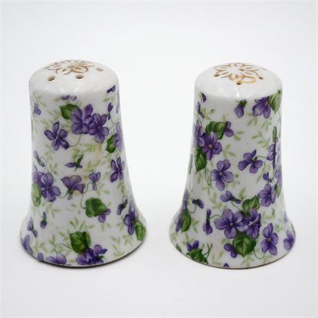 Lefton China Hand Painted Ceramic Salt & Pepper Shakers