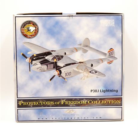 Heritage Mint "Protectors of Freedom Collection" P-38J Lightning Scale Model