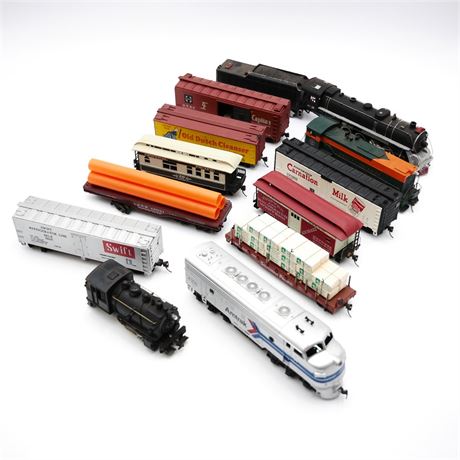 Lot of 13 HO Scale Trains and Train Cars