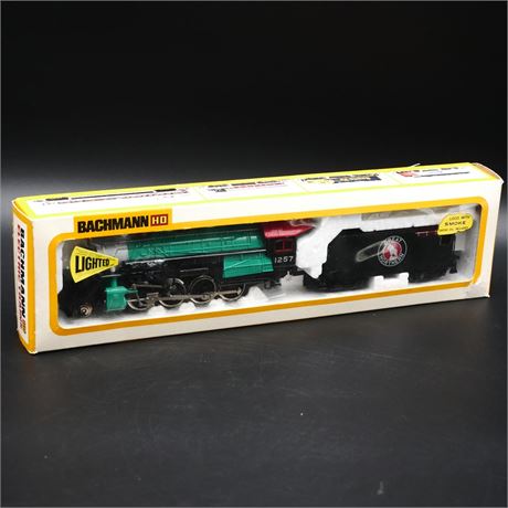 Bachmann HO Scale 2-8-0 Consolidation w/Smoke Great Northern #0654