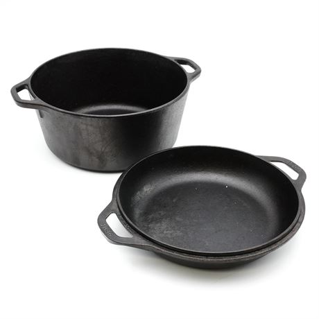 Lodge 10.5” Cast Iron Pot with Lid
