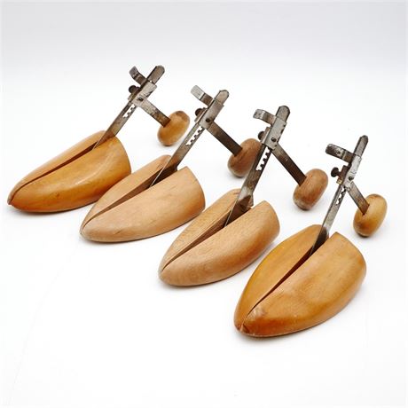 2 Pairs of Wooden Shoe Stretchers