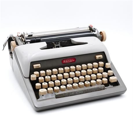 Royal Futura 800 Portable Manual Typewriter