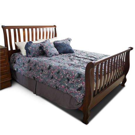 Full Size Bed Frame w/Primo International Dream Collection Mattress